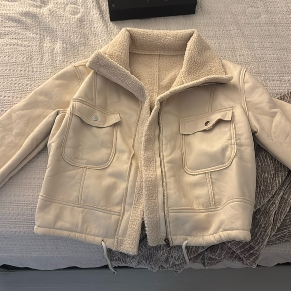 Amazon jacket - Picture 1 of 6